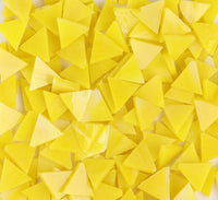 Azulejos de mosaico de azulejos de mosaico de vidrio manchado triángulo 0.6x0.6 pulgadas piezas de mosaico para decoración del hogar, manualidades de bricolaje, proyectos de mosaico - amarillo oscuro - Arteztik

