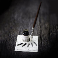 GC – Pluma de madera antigua de tallo hecho a mano de caligrafía Pen Set de pluma de inmersión pluma pluma pluma pluma escritura estuche con tinta negra titular cartuchos LL-18 - Arteztik
