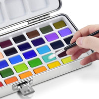 PACETAP Juego de acuarela, 50 colores vibrantes, kit de acuarela Gouache con 24 hojas de 5.64 oz de almohadilla de boceto, cepillo de agua dentro de caja de metal para niños y adultos - Arteztik
