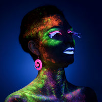 6 botellas, 28.3 g Pintura UV para el cuerpo brillante con luz negra fluorescente, segura para la piel, lavable, no tóxica, kit de seis colores - Arteztik
