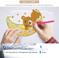 Lámpara LED de pintura de diamante, DIY con forma especial de cuentas de pintura de diamante con diseño de cruz LED de luz de noche de punto de cruz, kit de mosaico para decoración del hogar, regalos de adultos y niños (oso) - Arteztik
