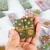 Juego de 2 moldes Dominos para resina de resina, molde de dominó de resina de silicona, doble 6 Dominó juego de moldes de silicona para resina epoxi – 28 cavidades con molde de resina de puntos, herramientas personalizadas Domino DIY - Arteztik
