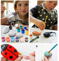 Kit de actividades al aire libre para niñas y niños a partir de 3 años con 12 rocas suaves, 12 pinturas acrílicas impermeables, 16 ojos Googly, 2 pinceles, 50 pegatinas de transferencia. Gran juego de manualidades y idea de regalo. - Arteztik
