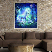 Kit de pintura de diamantes 5D de Neilden con diseño de unicornio y diamantes de imitación para adultos, 13.8 x 17.7 in - Arteztik
