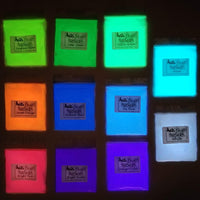 Paquete de variedad de polvos brillantes; 11 colores de polvo que brillan en la oscuridad; polvo de aluminio de estroncio encapsulado que brilla en la oscuridad; para resina, slime, esmalte de uñas, recubrimientos (4 paquetes de brillo neutro). - Arteztik
