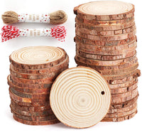 50 rebanadas de madera sin terminar redondas de madera natural de 2.4 in a 2.8 in con agujero preperforado y cuerda de 5.9 ft para manualidades de Navidad, decoración de fiestas y bodas - Arteztik
